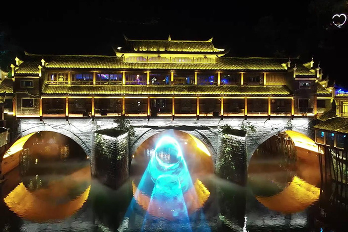 周边景区都在抢夜间客流，你家还在等白天客？做灯光亮化抢占夜经济先机