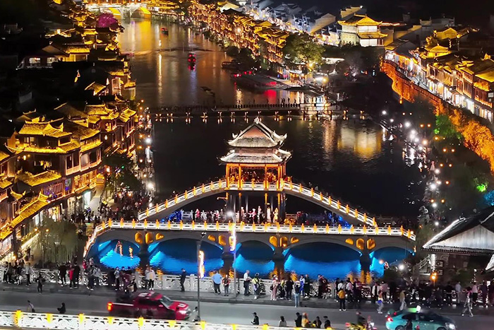 古镇灯光亮化工程