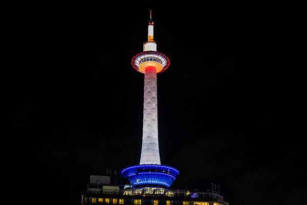 电视塔亮化-点缀夜间自然环境