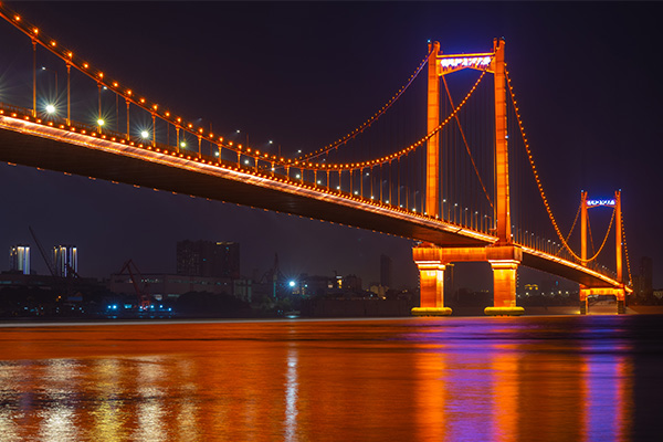 大桥景观照明工程