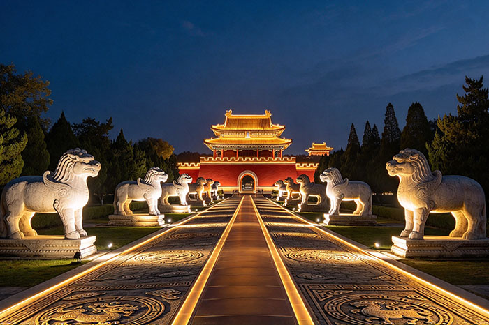 湖北明显陵夜间无看点，景区灯光亮化结合明陵礼制激活古陵夜游