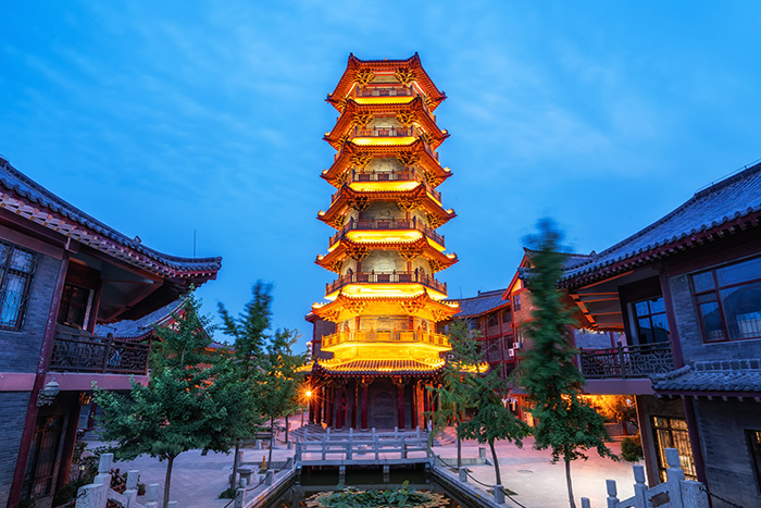 古塔灯光亮化