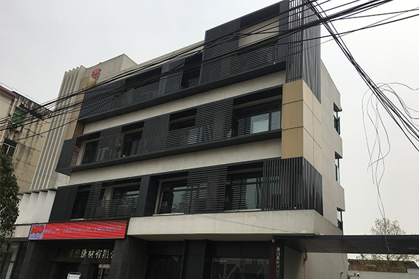 办公楼外墙亮化前