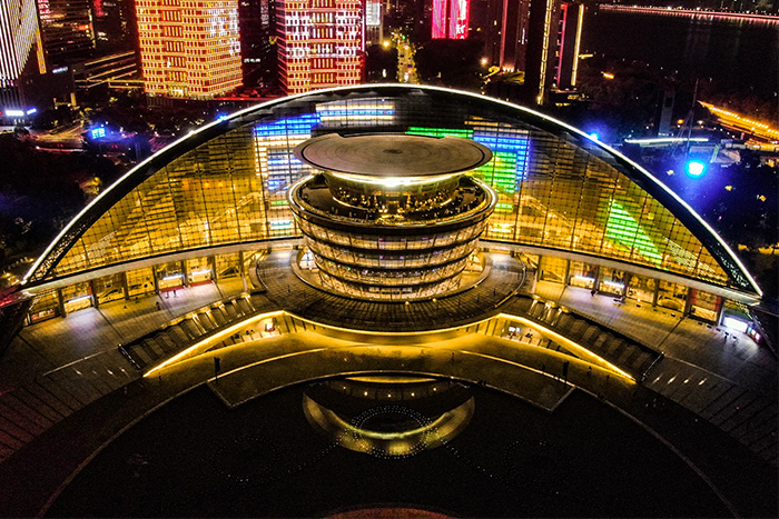 楼体外墙照明